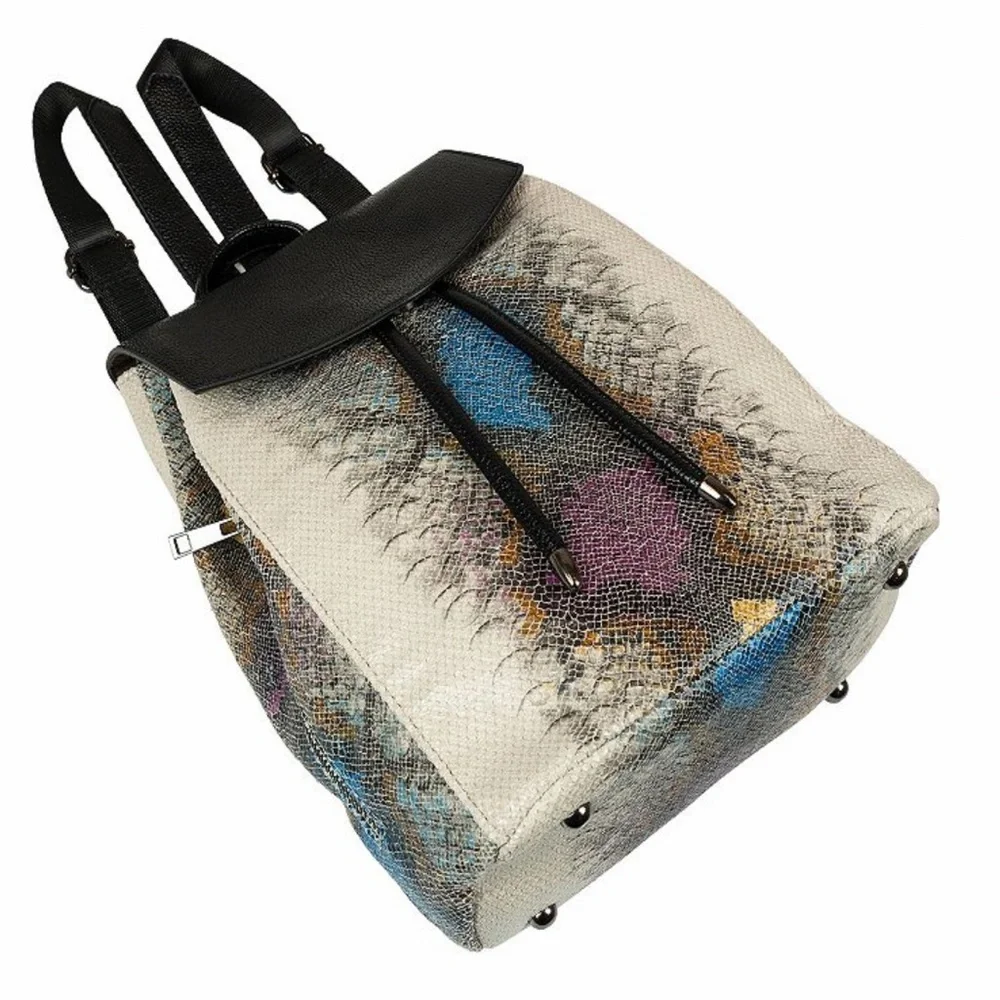 3/$13🌼MELLOW WORLD KARAI Snake Skin Embossed Backpack🌼 - Picture 12 of 15